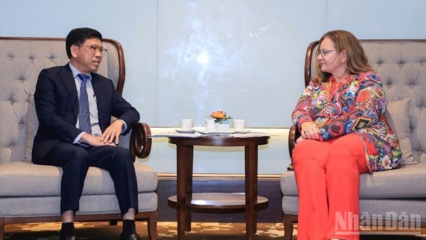 Vietnam, Netherlands strengthen maritime, aviation cooperation